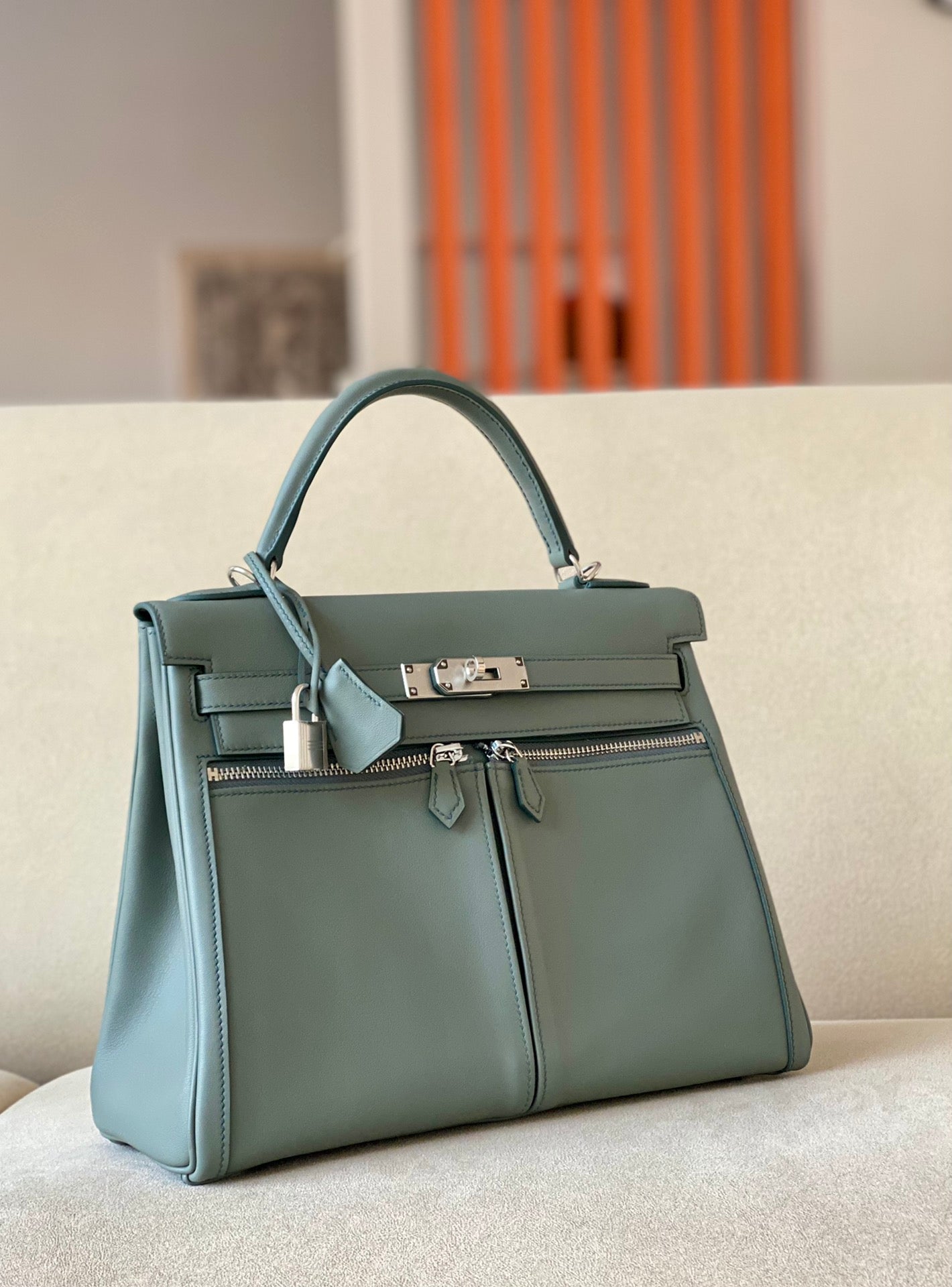 Hermès