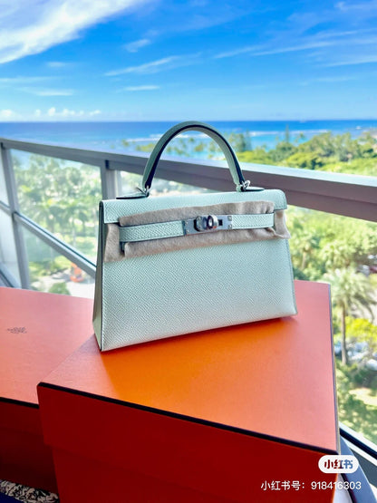 Hermès