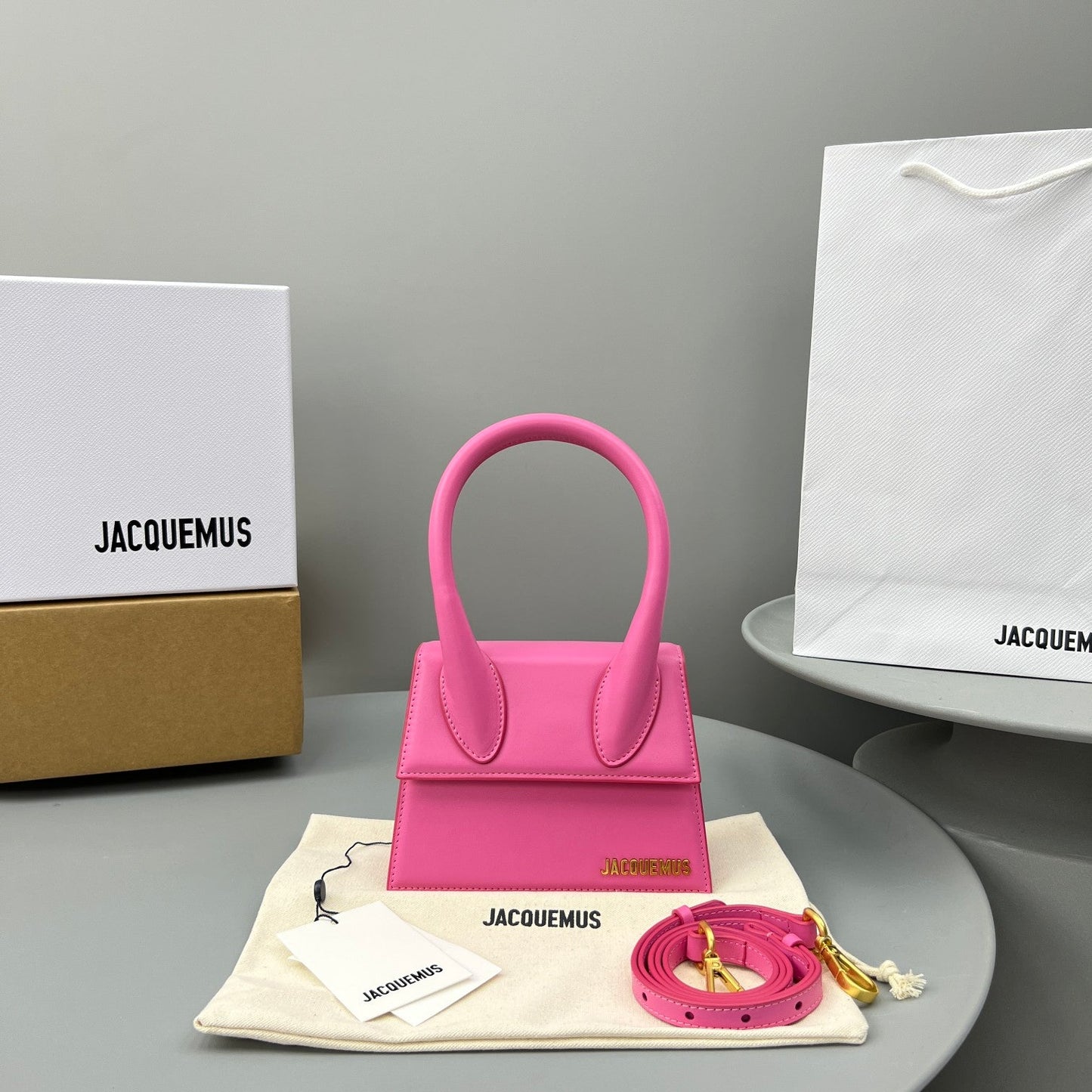 JACQUEMUS