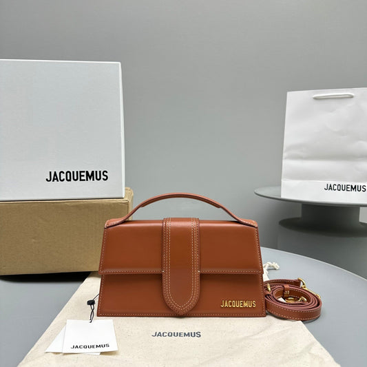 JACQUEMUS