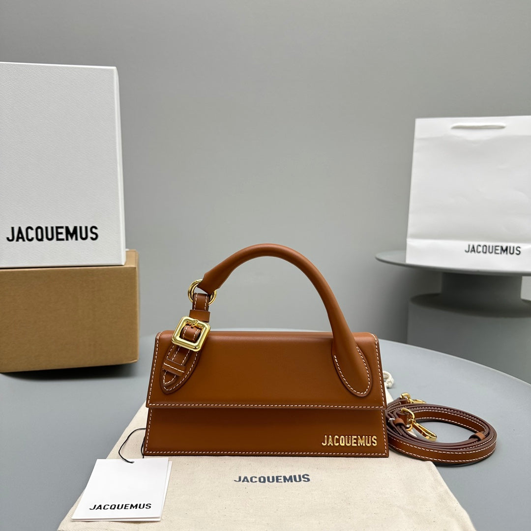 JACQUEMUS