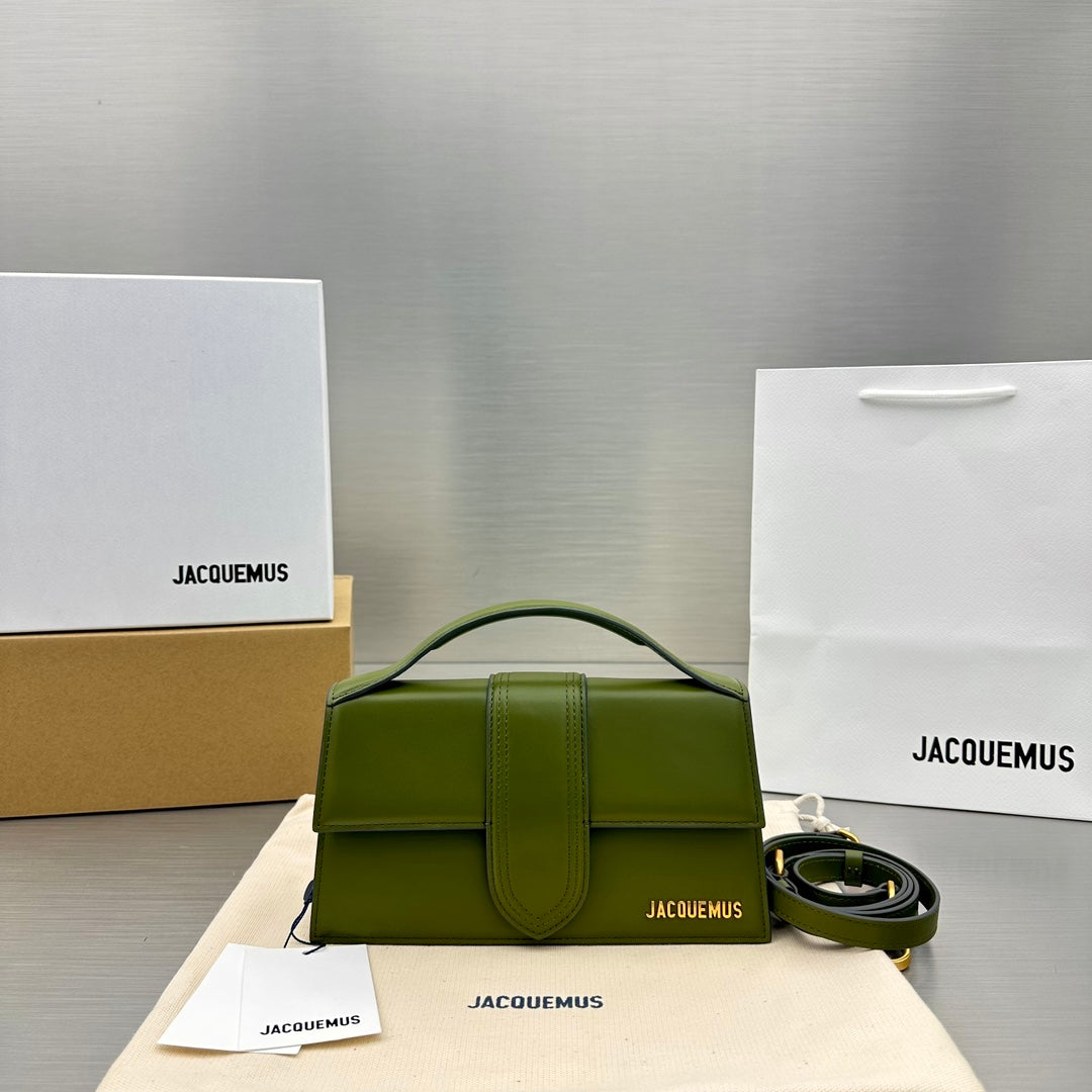 JACQUEMUS