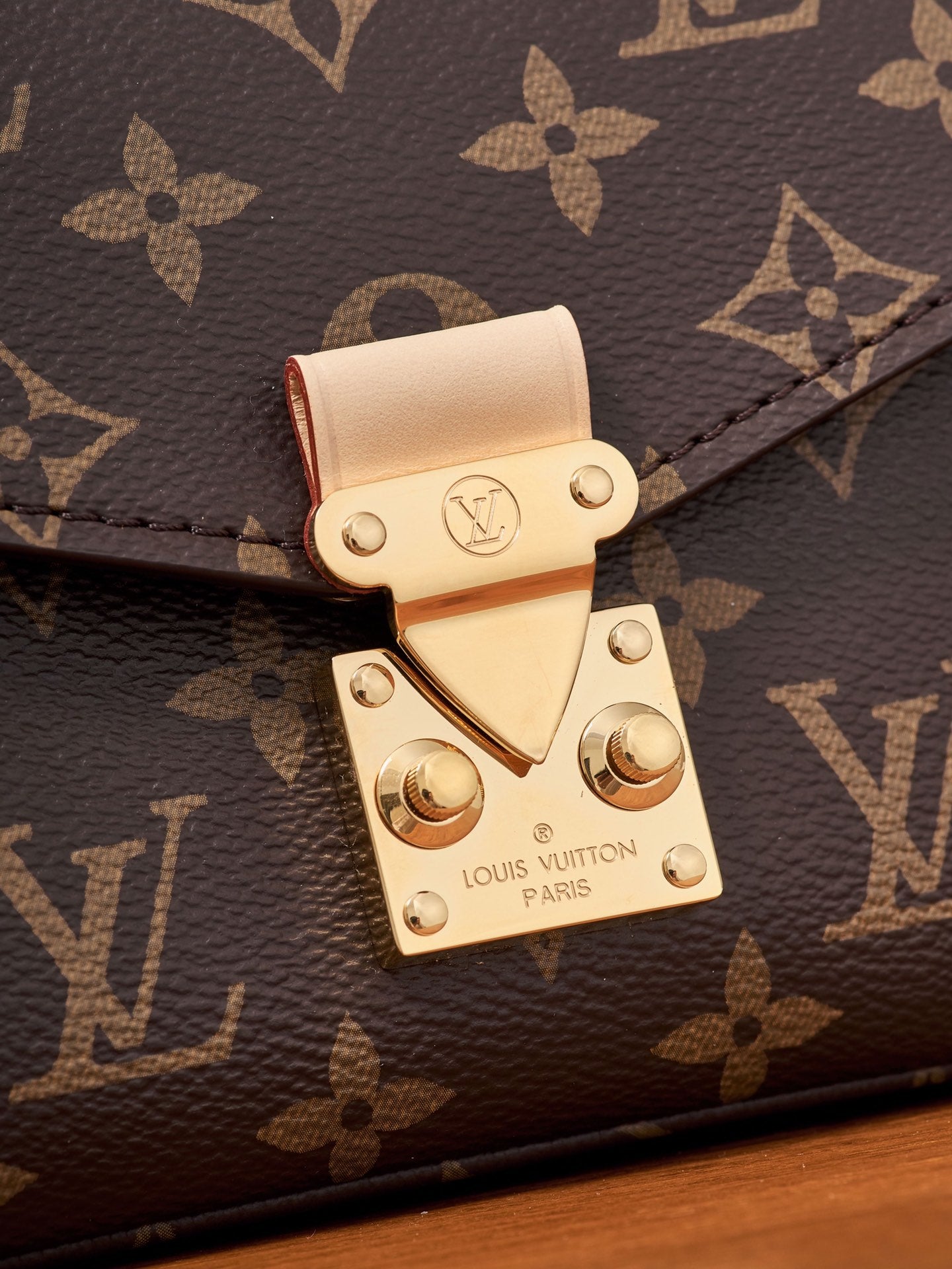 Louis Vuitton metis